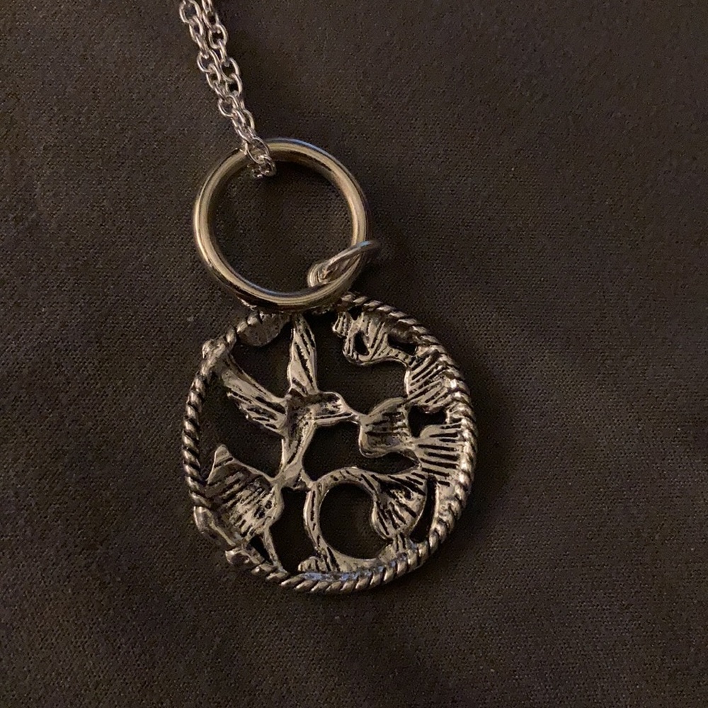 Hummingbird Necklace - Picture 5 of 8